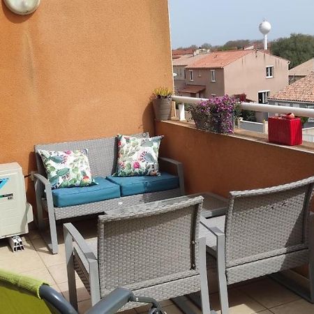 Appartement Avec Grande Terrasse A 15 Mn De La Mer Saint-Estève Buitenkant foto