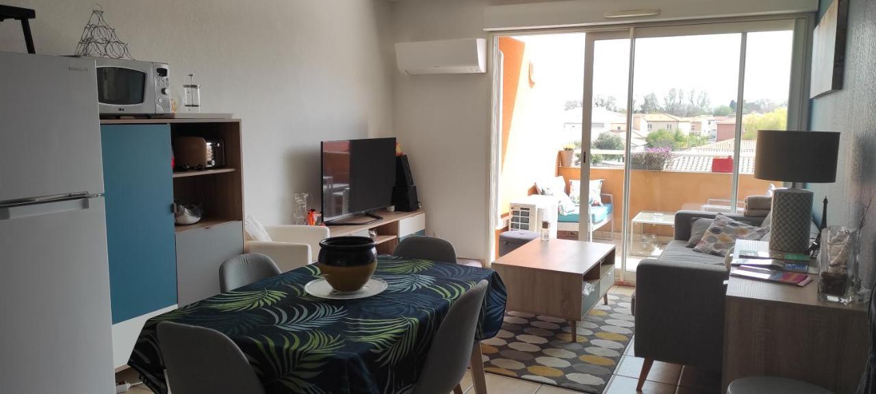 Appartement Avec Grande Terrasse A 15 Mn De La Mer Saint-Estève Buitenkant foto